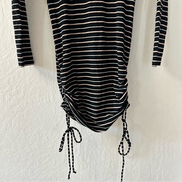 Abound Nordstrom Ribbed Long Sleeve Casual Dress XS Ruched Side - Picture 2 of 5